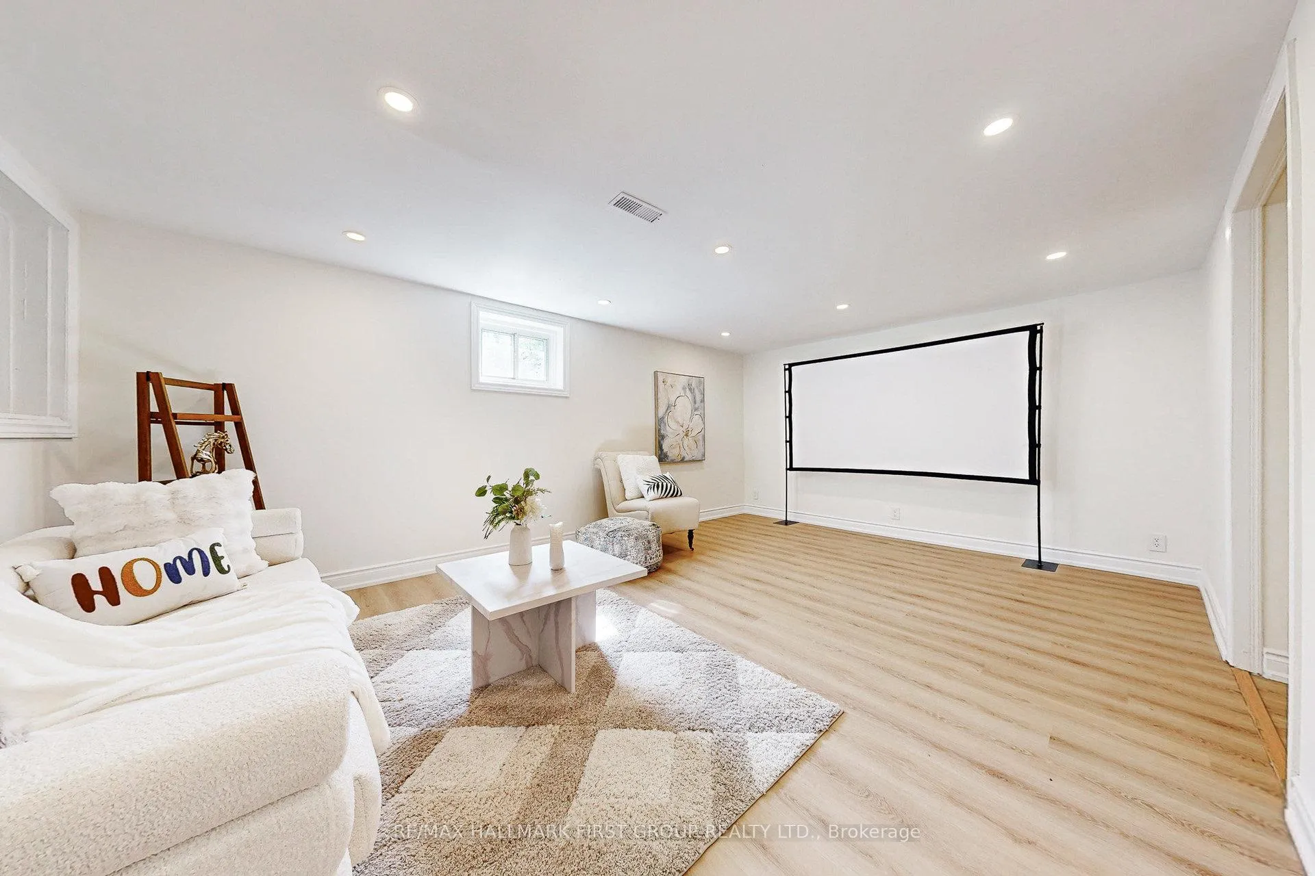 Photo 33 of 589 Marksbury Road, Pickering, West Shore — HOMEH