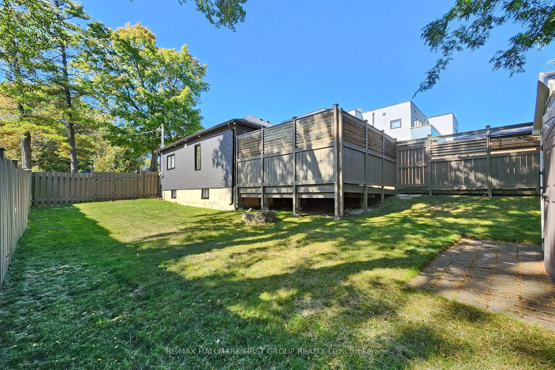 Photo 41 of 589 Marksbury Road, Pickering, West Shore — HOMEH