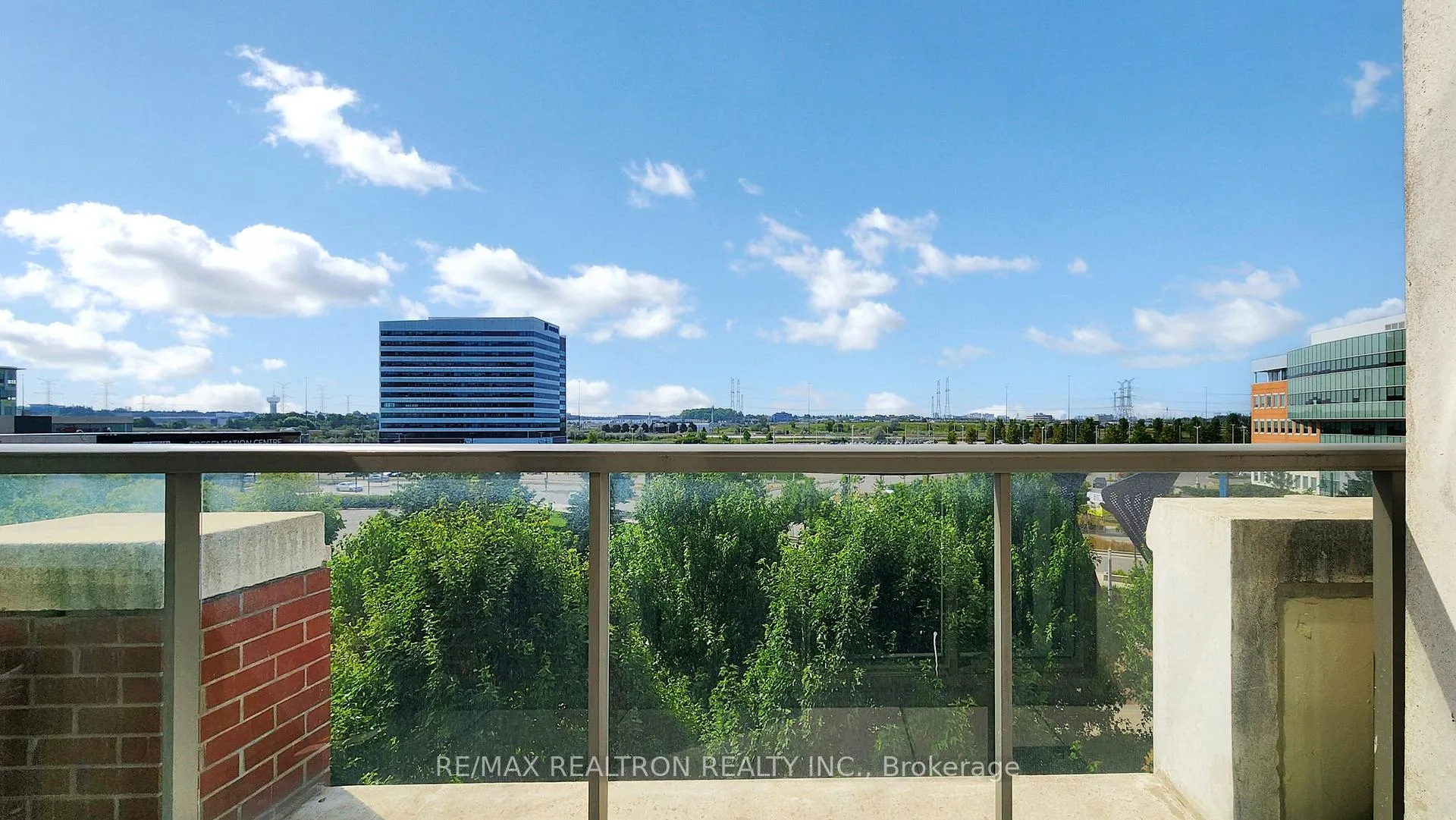 Photo 15 of Unit 413, 39 Upper Duke Crescent, Markham, Unionville — HOMEH