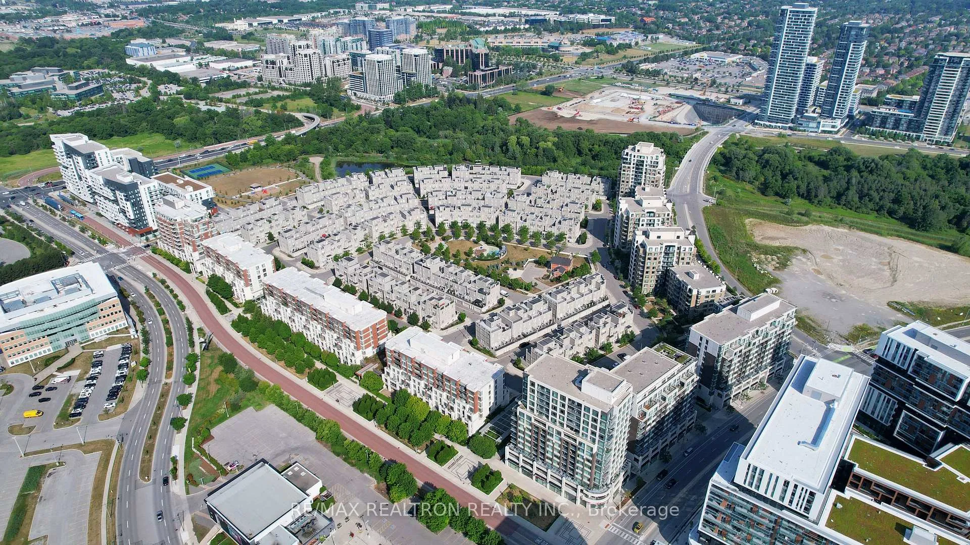 Photo 19 of Unit 413, 39 Upper Duke Crescent, Markham, Unionville — HOMEH
