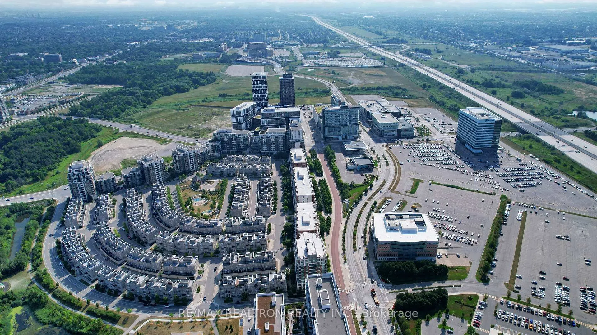 Photo 21 of Unit 413, 39 Upper Duke Crescent, Markham, Unionville — HOMEH