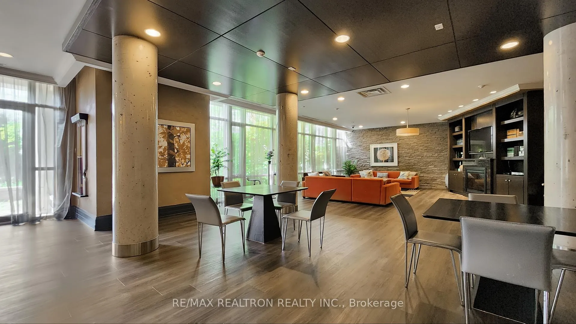 Photo 24 of Unit 413, 39 Upper Duke Crescent, Markham, Unionville — HOMEH