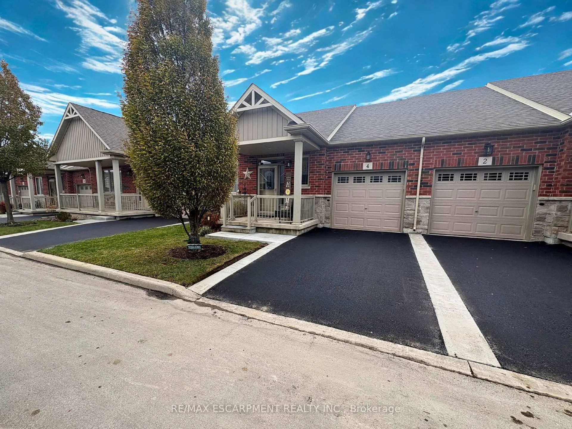 Photo 2 of 4 Hillgartner Lane, Hamilton, Binbrook — HOMEH