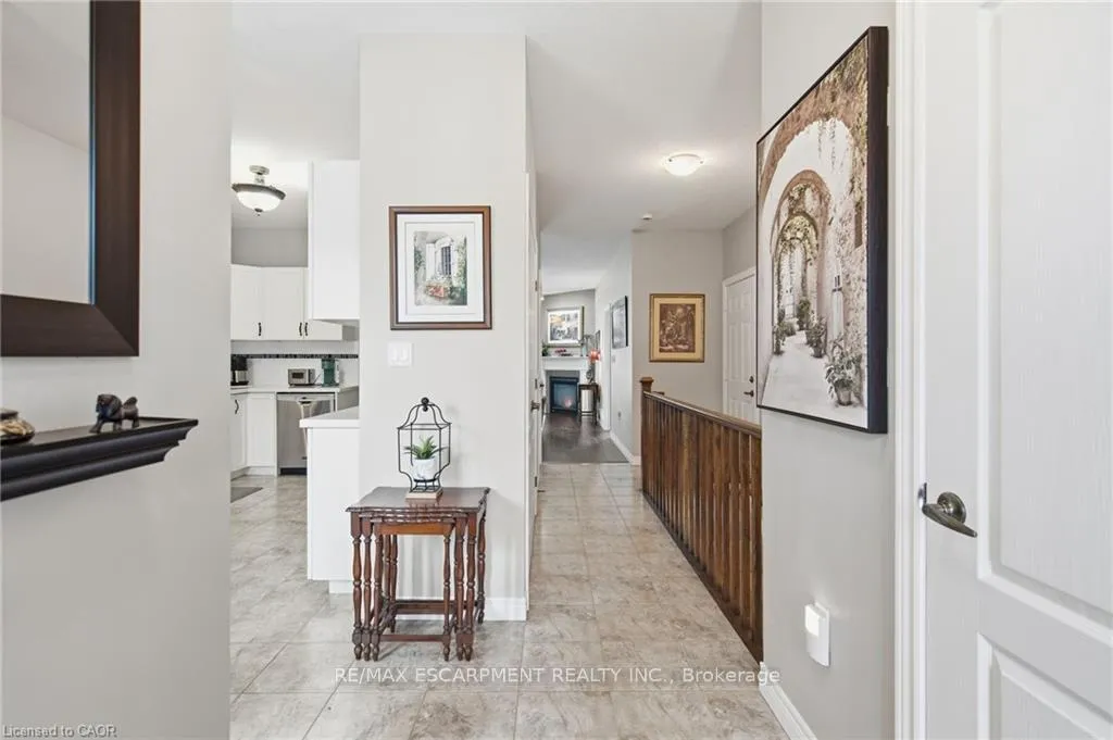Photo 5 of 4 Hillgartner Lane, Hamilton, Binbrook — HOMEH