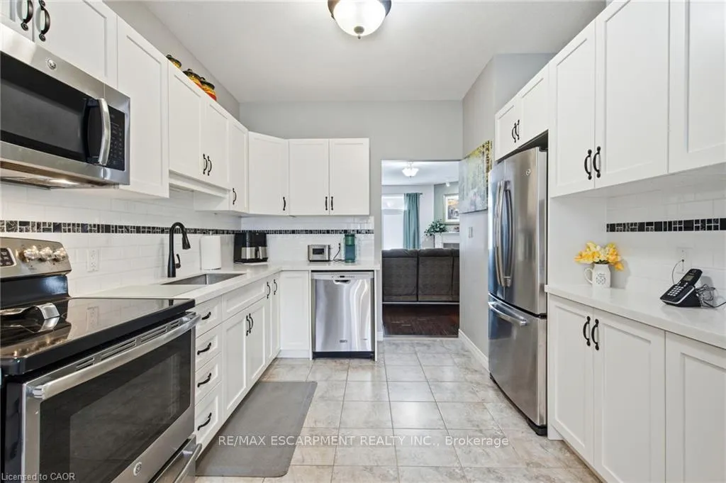 Photo 9 of 4 Hillgartner Lane, Hamilton, Binbrook — HOMEH