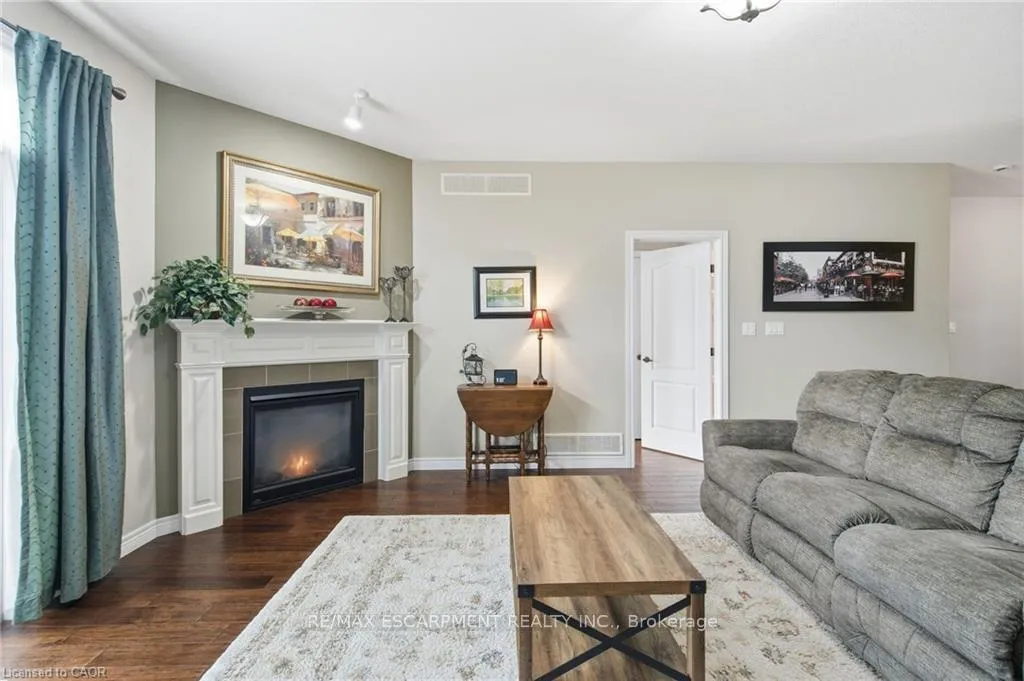 Photo 15 of 4 Hillgartner Lane, Hamilton, Binbrook — HOMEH