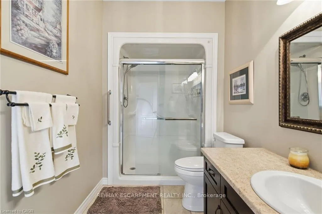 Photo 20 of 4 Hillgartner Lane, Hamilton, Binbrook — HOMEH