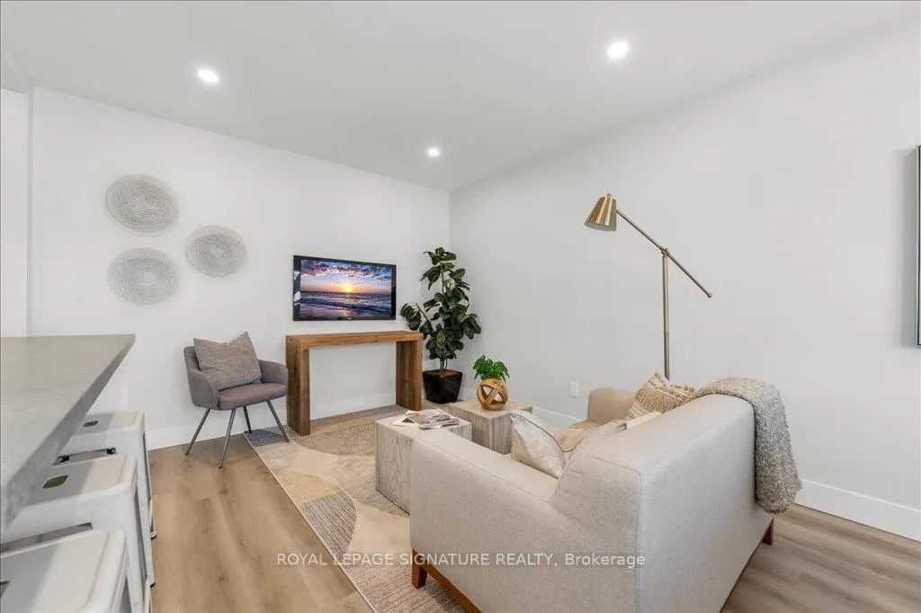 Photo 4 of 51 West 3rd Street, Hamilton, Bonnington — HOMEH