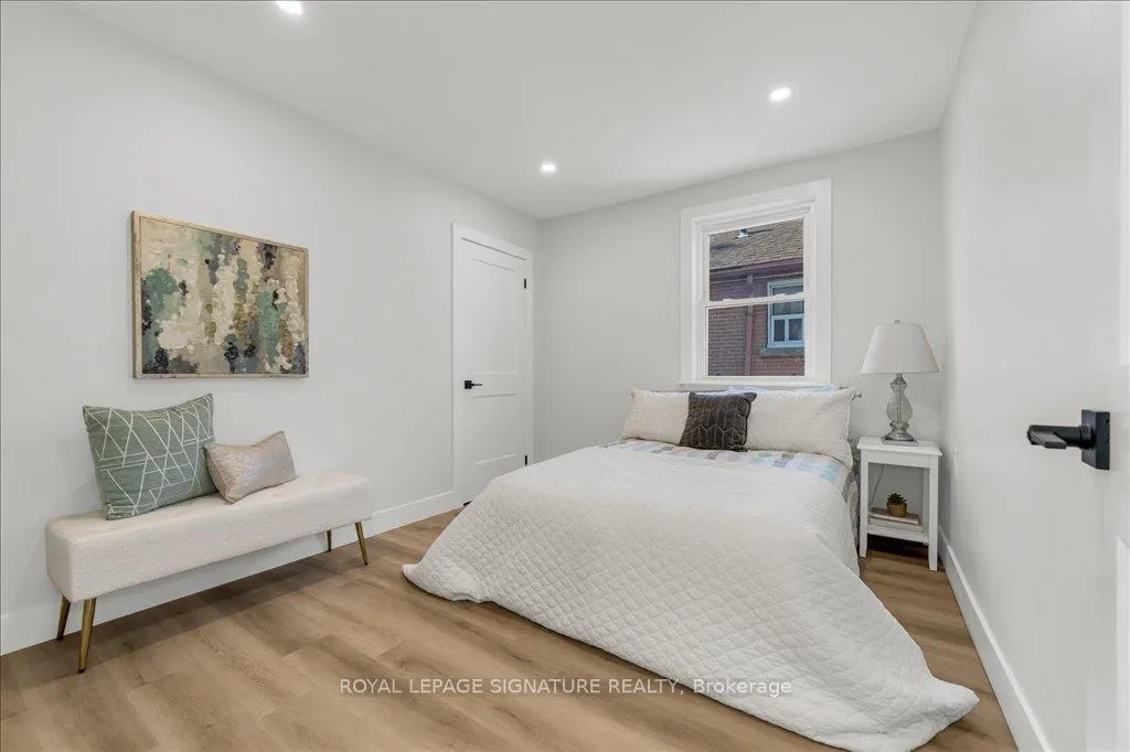 Photo 13 of 51 West 3rd Street, Hamilton, Bonnington — HOMEH