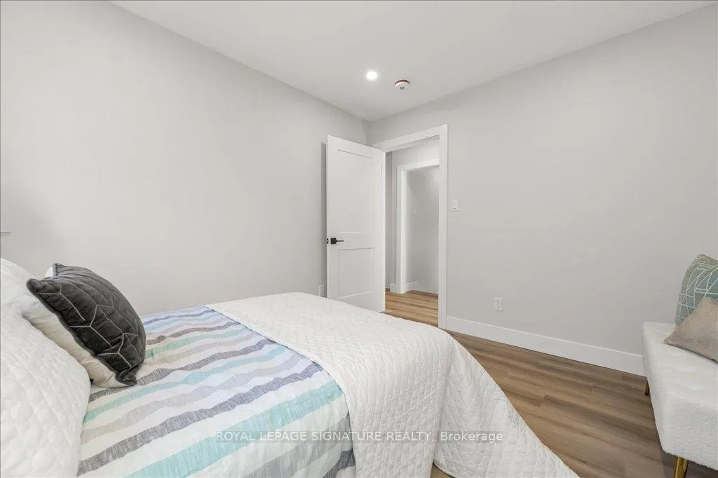 Photo 14 of 51 West 3rd Street, Hamilton, Bonnington — HOMEH
