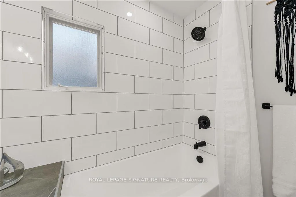 Photo 19 of 51 West 3rd Street, Hamilton, Bonnington — HOMEH