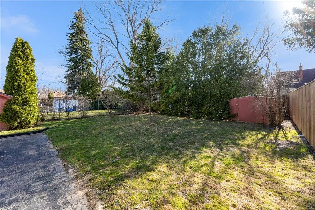 Photo 34 of 51 West 3rd Street, Hamilton, Bonnington — HOMEH
