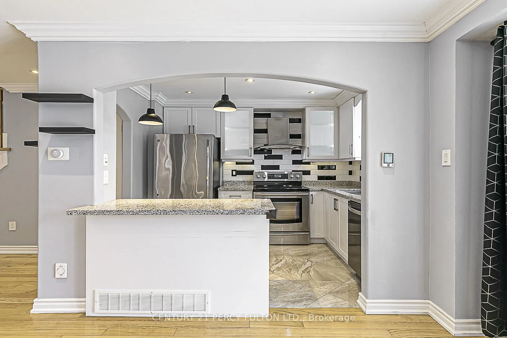 Photo 12 of 53 Miley Drive, Markham, Markville — HOMEH