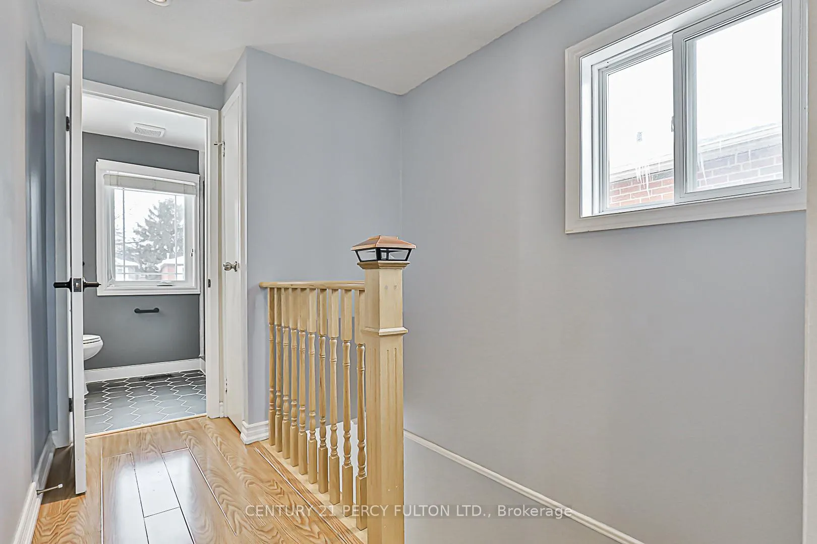 Photo 17 of 53 Miley Drive, Markham, Markville — HOMEH