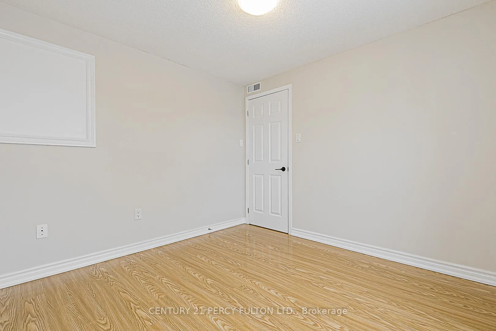 Photo 25 of 53 Miley Drive, Markham, Markville — HOMEH