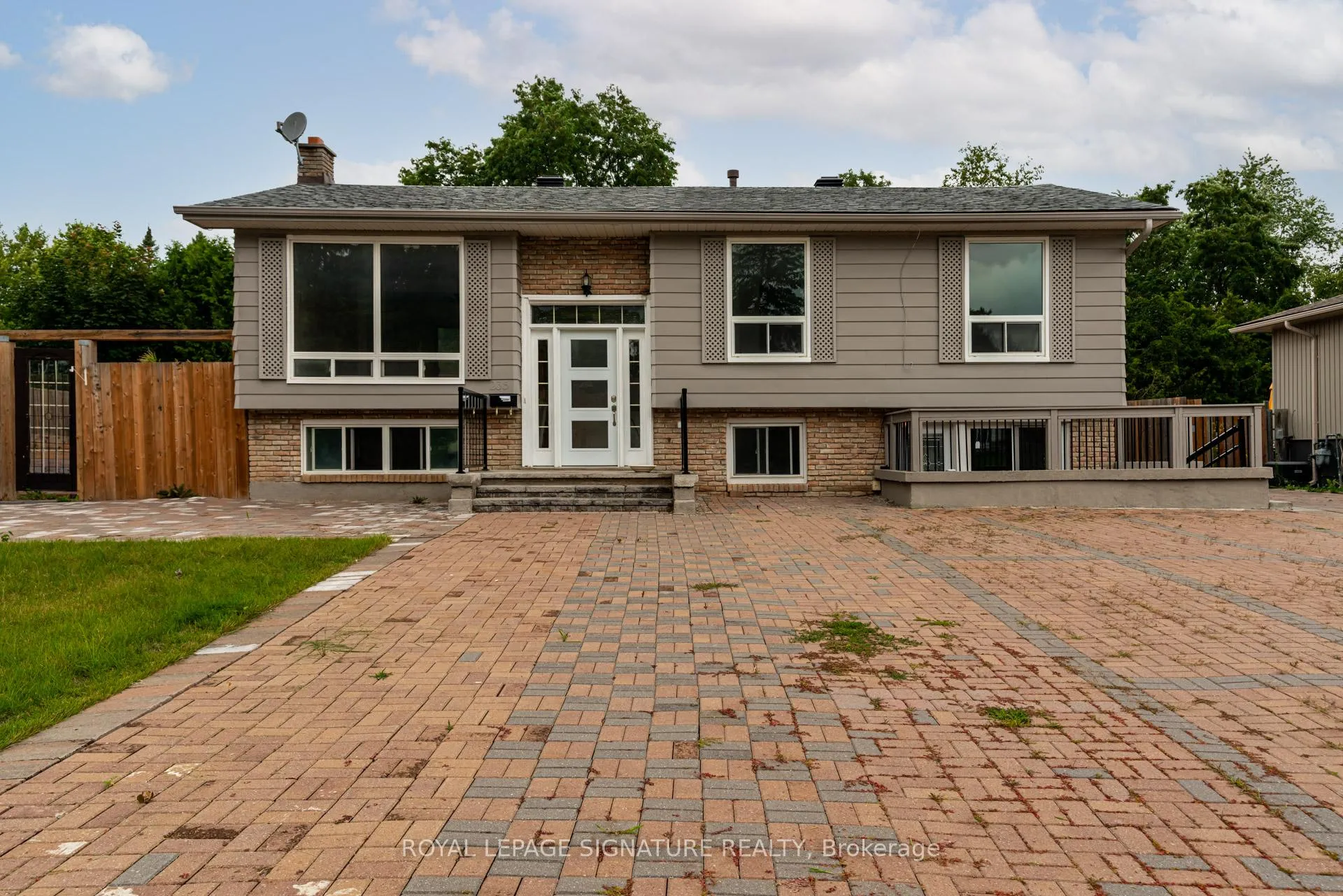 Front of Unit Lower, 235 Cedar Crescent
