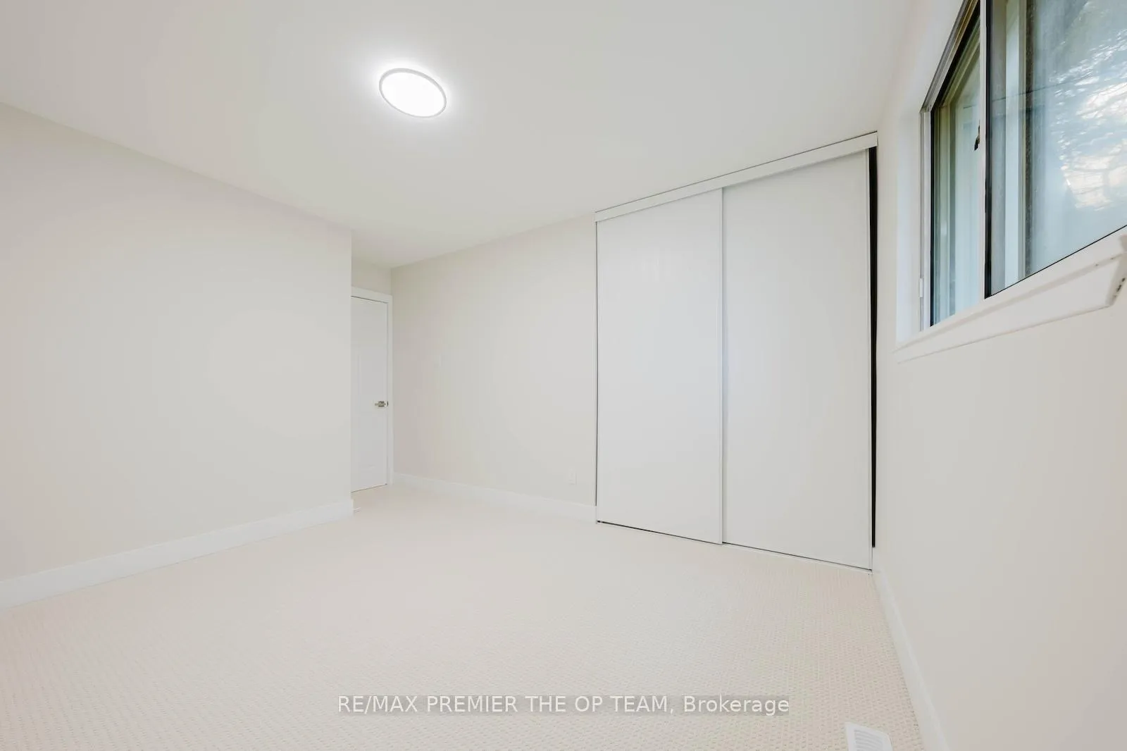 Photo 22 of 22 Henderson Drive, Aurora, Aurora Highlands — HOMEH
