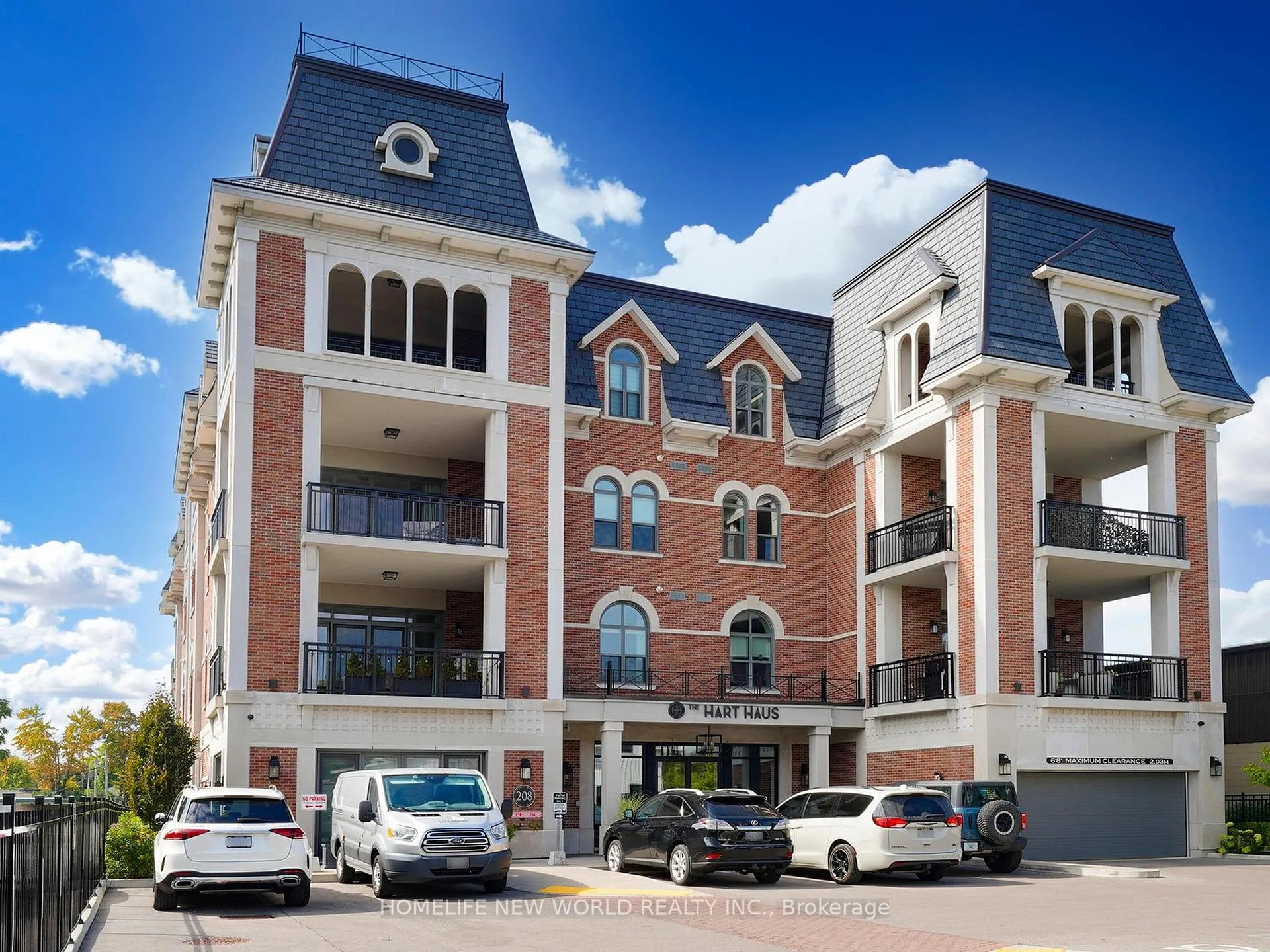 Photo 1 of Unit 401, 208 Main St. Unionville, Markham, Unionville — HOMEH