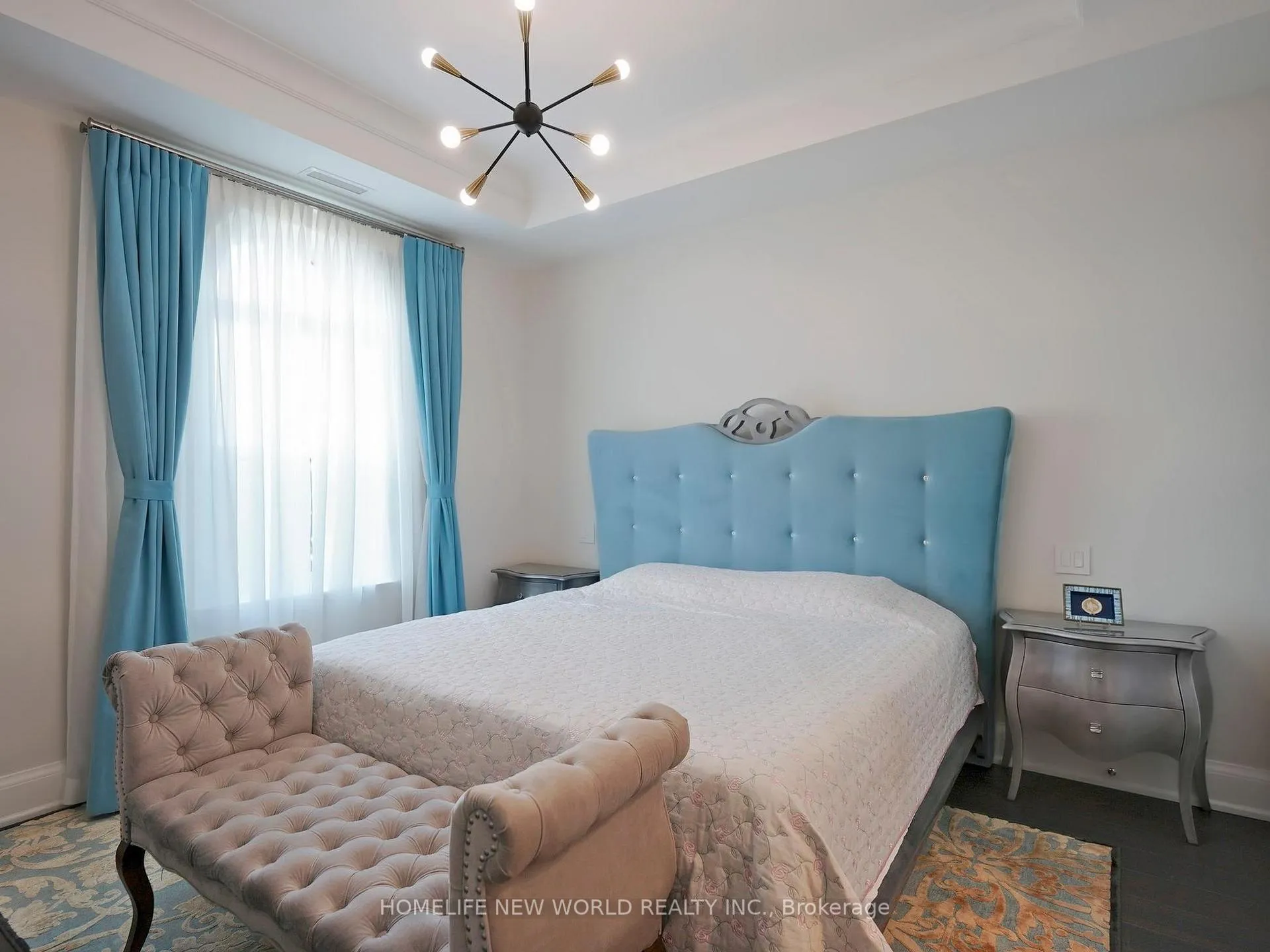 Photo 13 of Unit 401, 208 Main St. Unionville, Markham, Unionville — HOMEH
