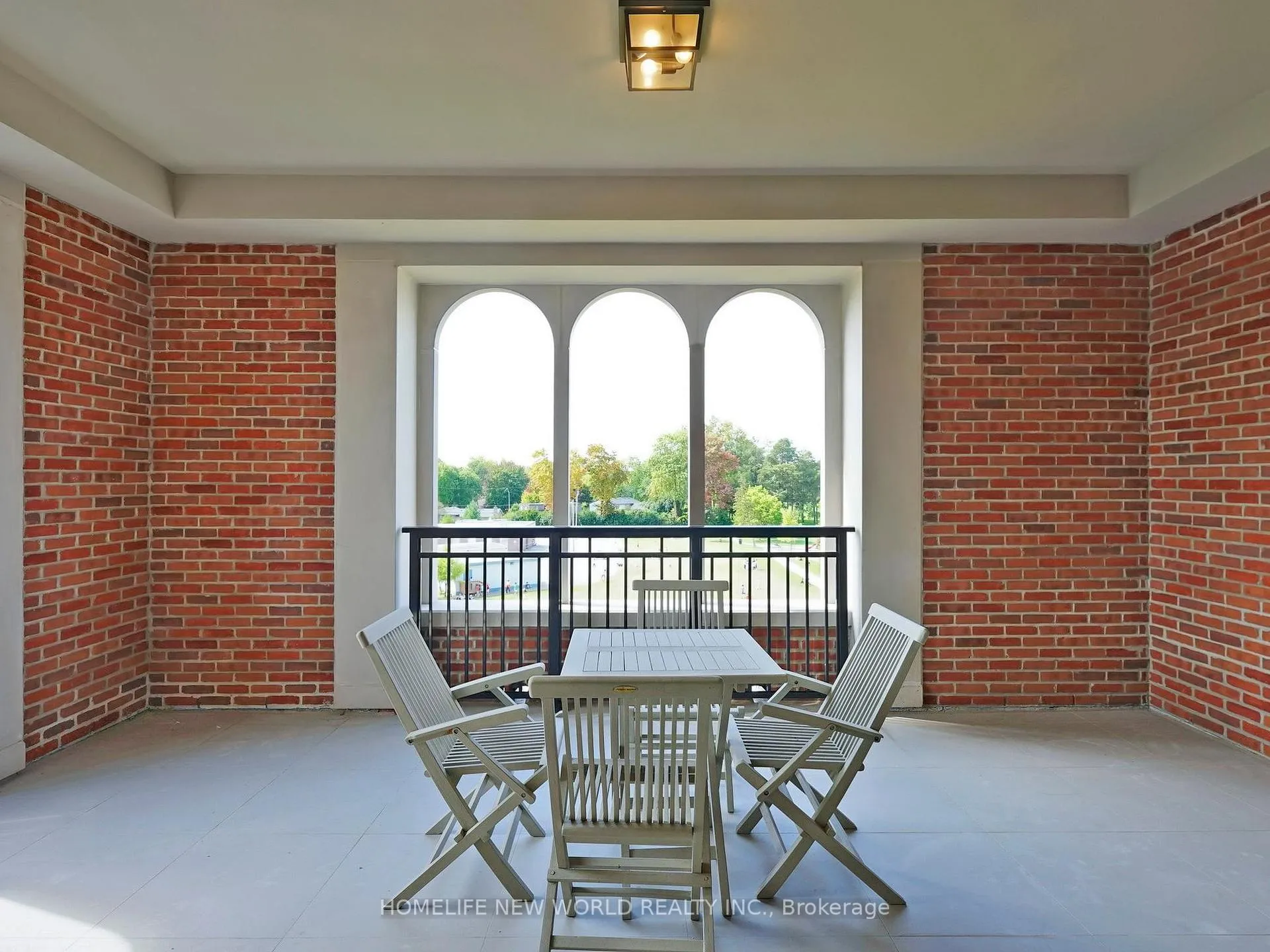 Photo 23 of Unit 401, 208 Main St. Unionville, Markham, Unionville — HOMEH