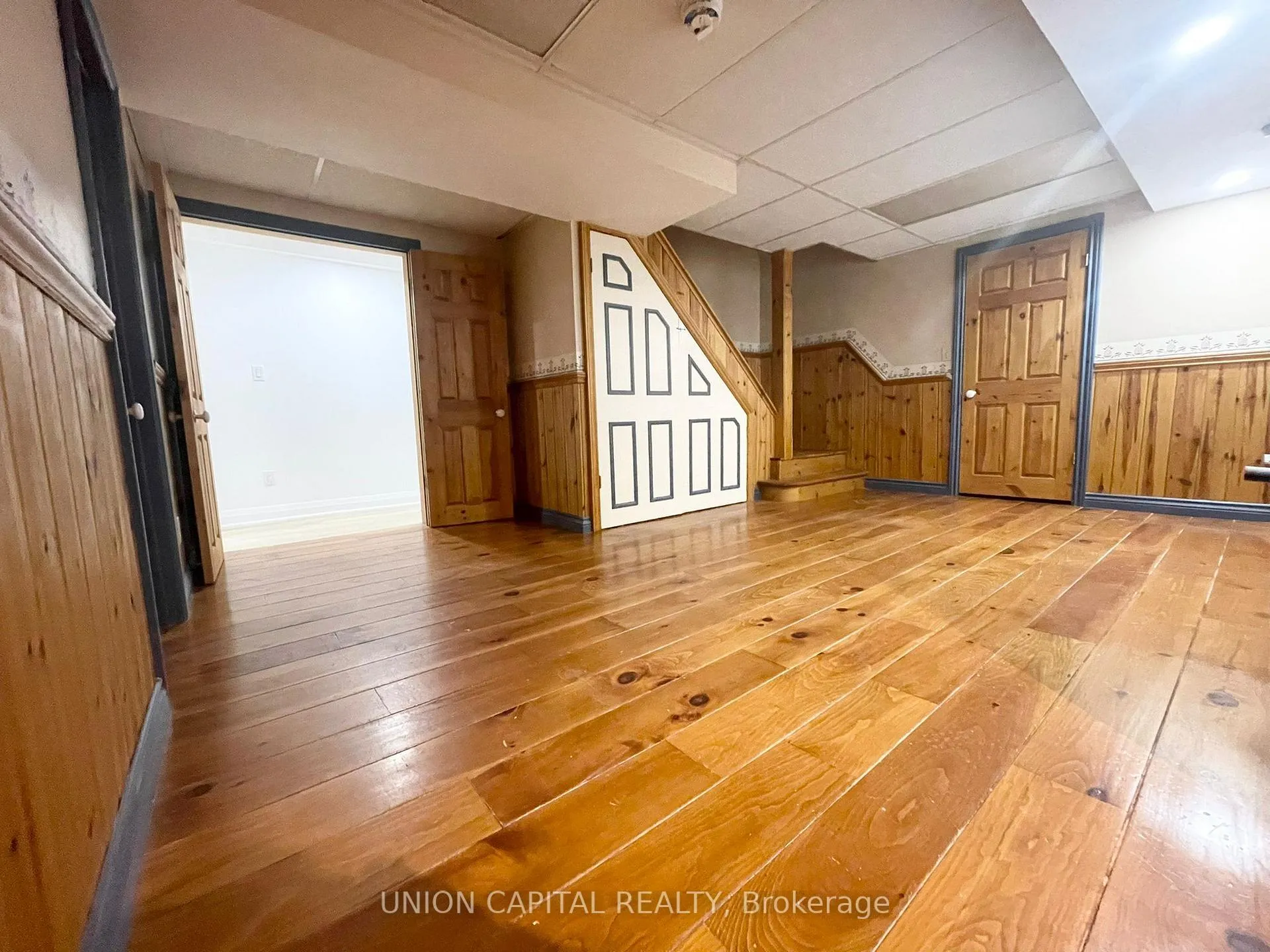 Photo 4 of Unit Lower, 3594 Upperdale Park, Mississauga, Erin Mills — HOMEH