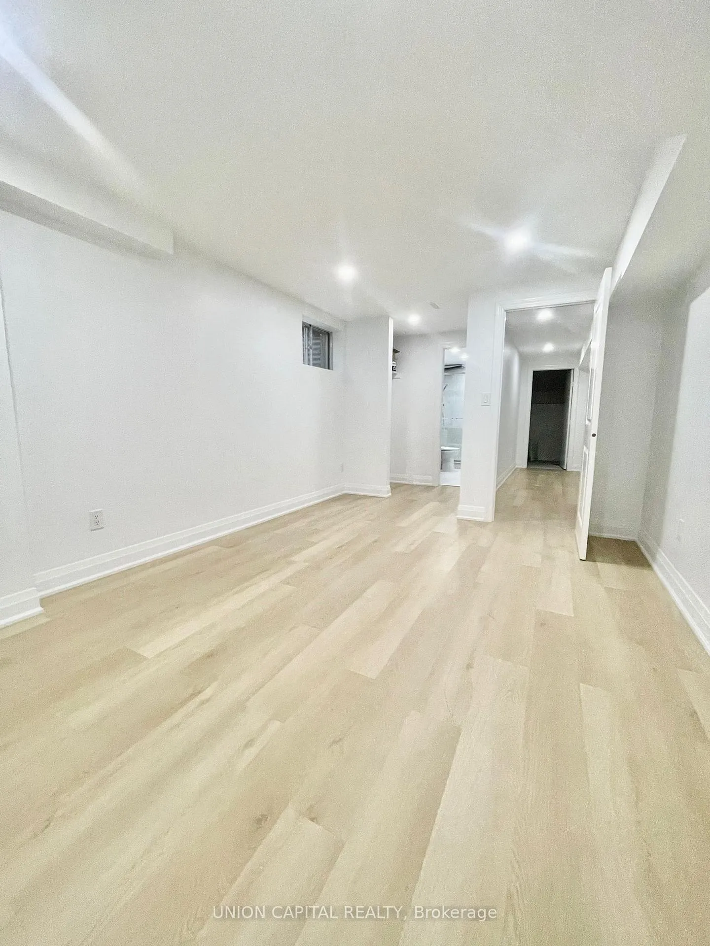 Photo 8 of Unit Lower, 3594 Upperdale Park, Mississauga, Erin Mills — HOMEH