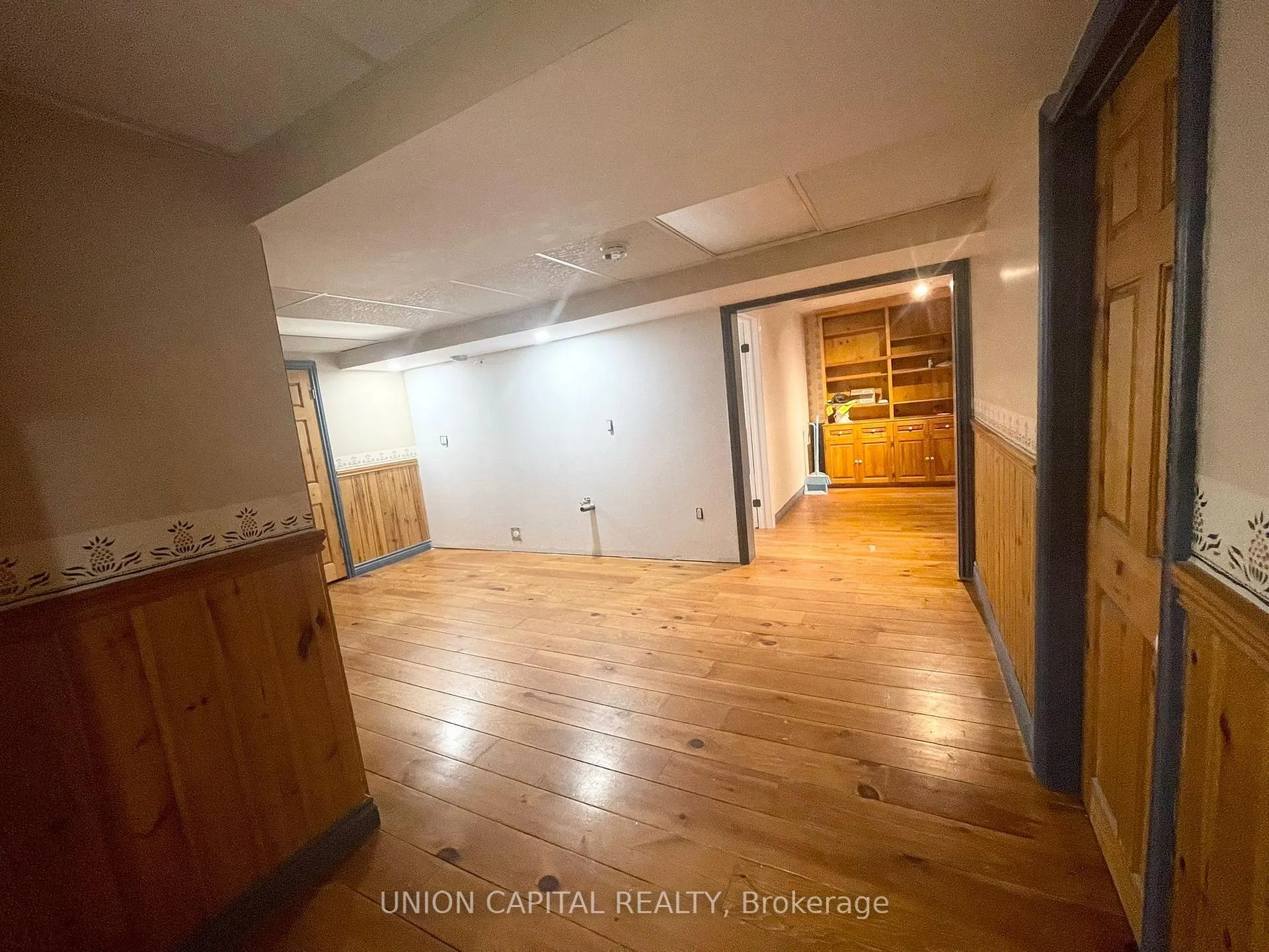 Photo 9 of Unit Lower, 3594 Upperdale Park, Mississauga, Erin Mills — HOMEH