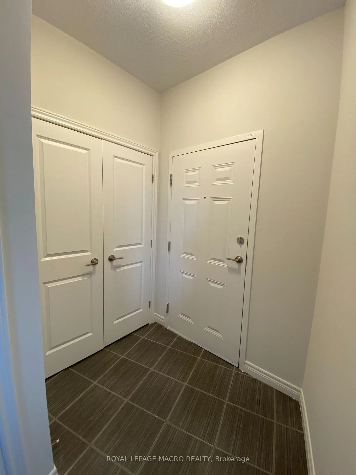 Photo 6 of Unit 314, 3200 Regional Road 56, Hamilton, Binbrook — HOMEH