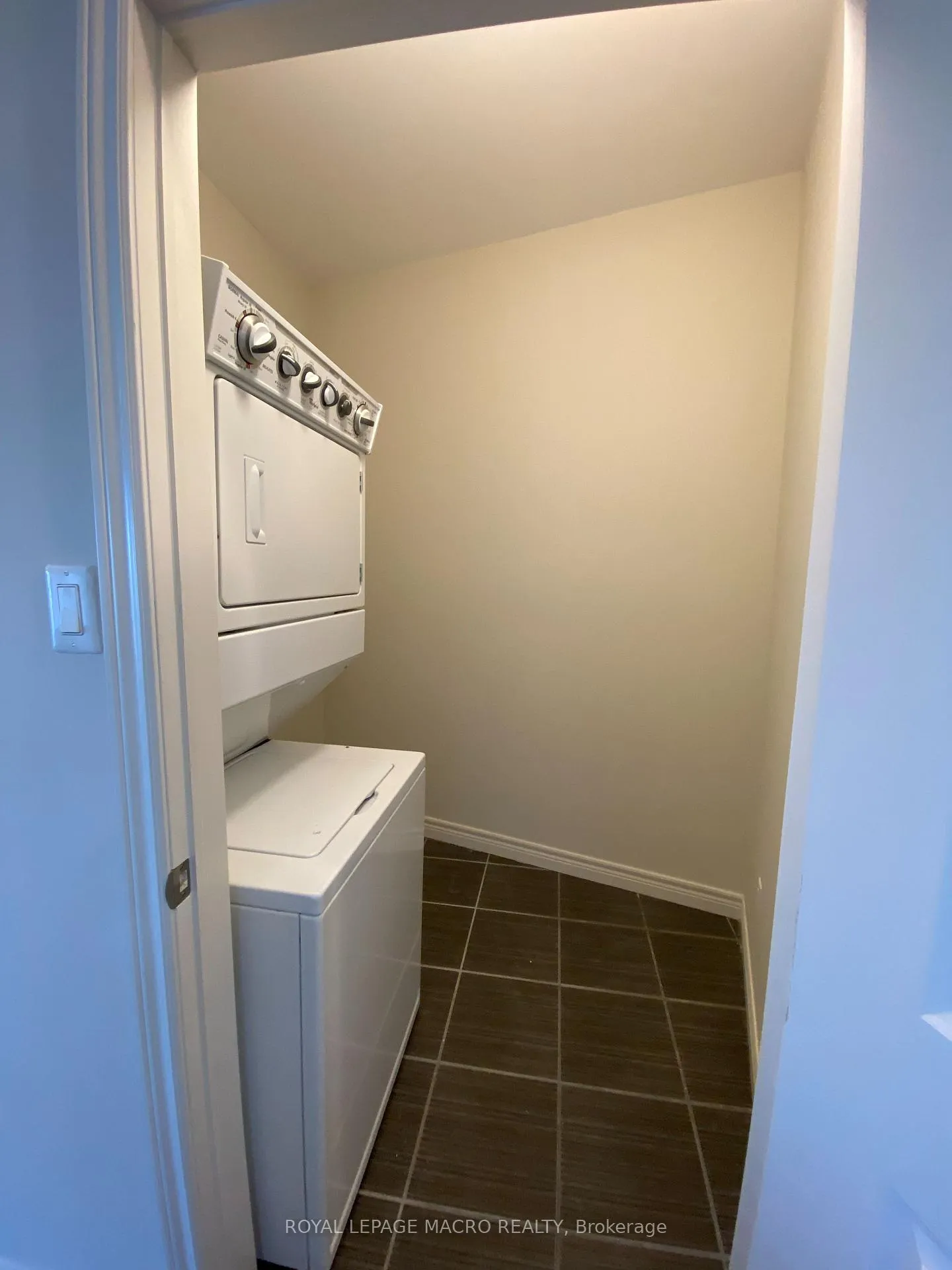 Photo 10 of Unit 314, 3200 Regional Road 56, Hamilton, Binbrook — HOMEH