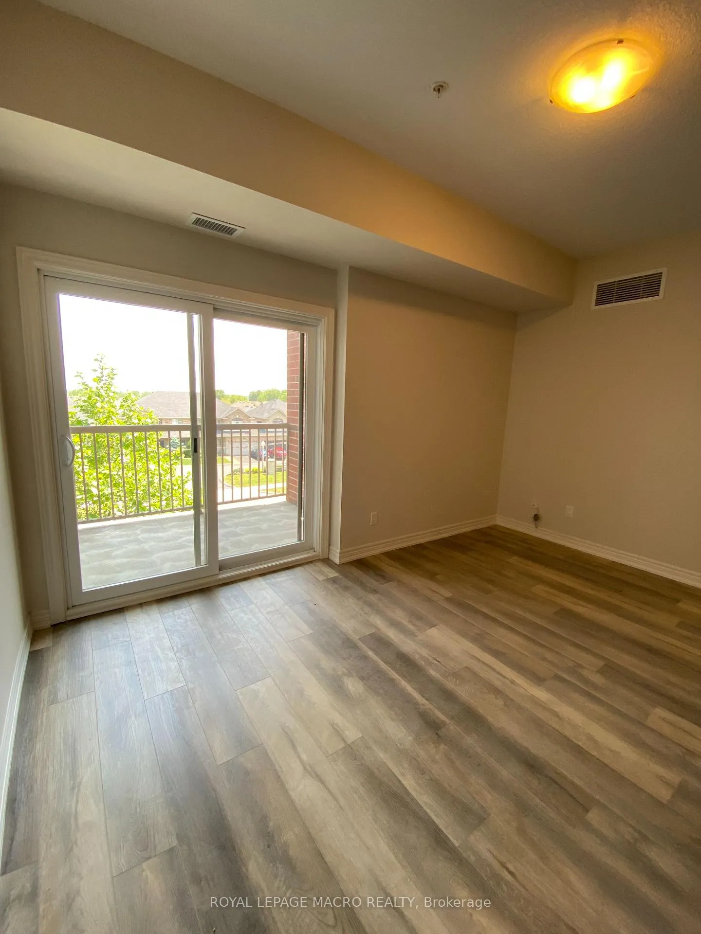 Photo 16 of Unit 314, 3200 Regional Road 56, Hamilton, Binbrook — HOMEH