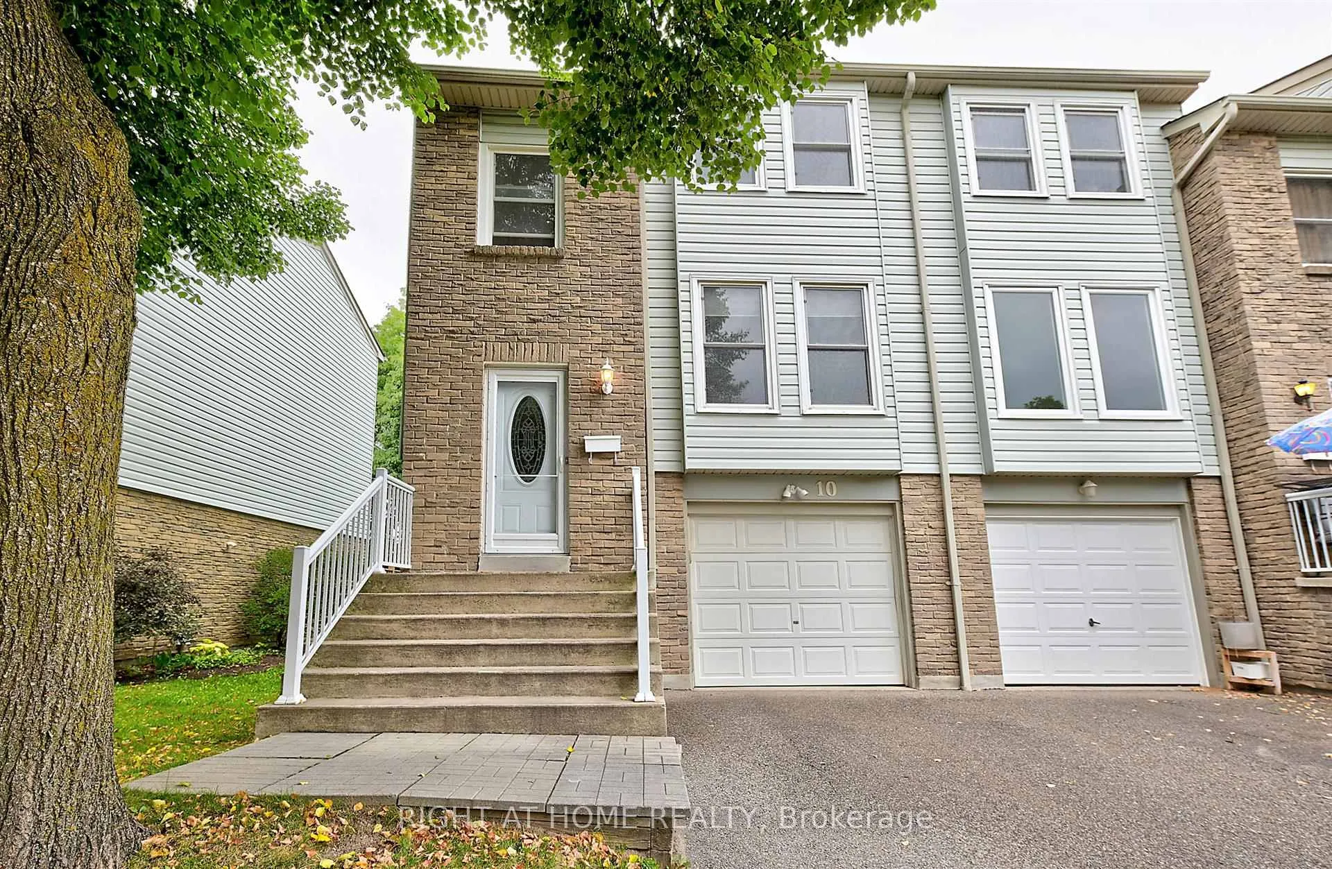 Photo 1 of Unit 10, 5878 Montevideo Road, Mississauga, Meadowvale — HOMEH