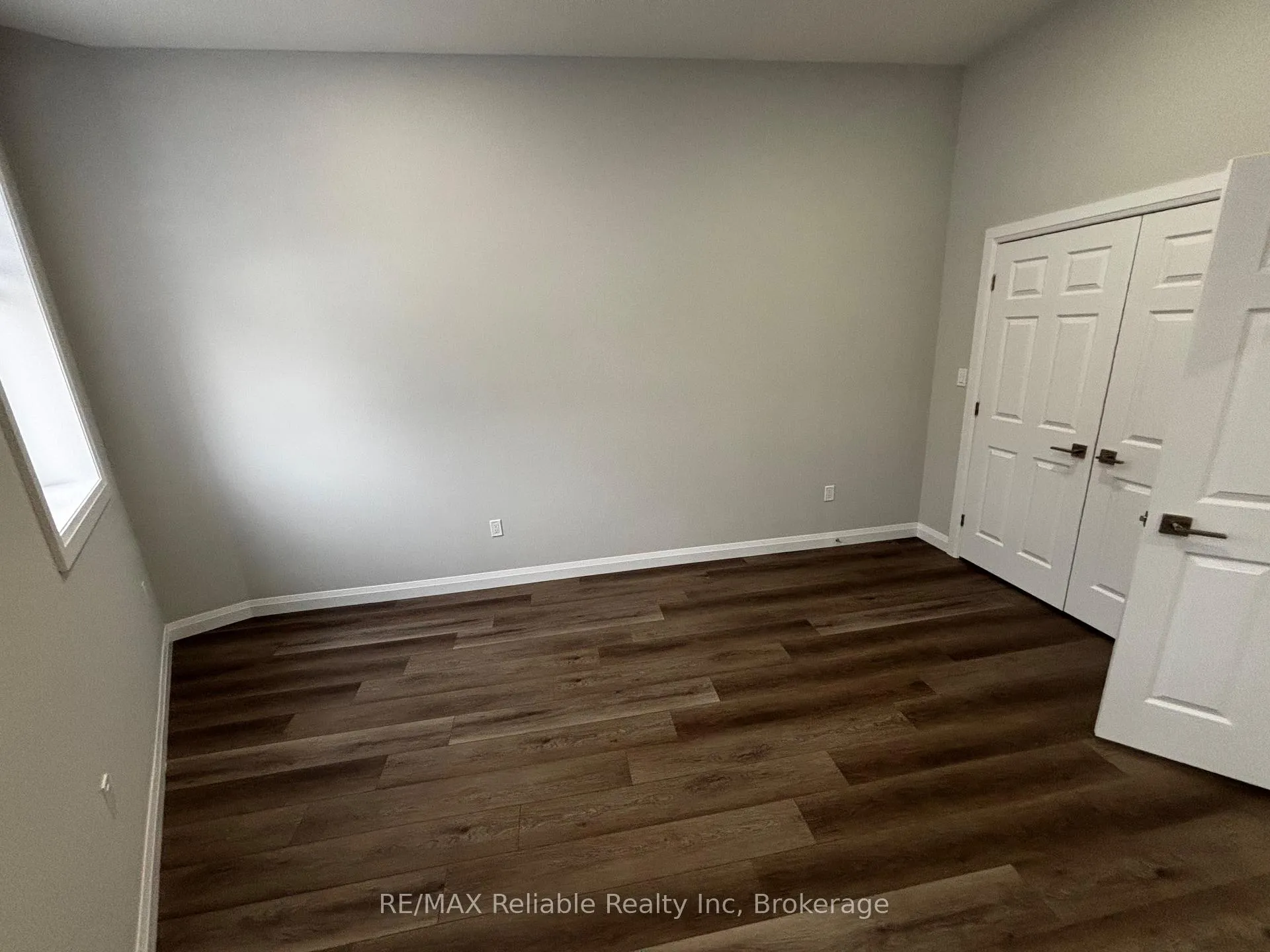 Photo 4 of Unit 201, 24 Albert Street, Central Huron, Clinton — HOMEH