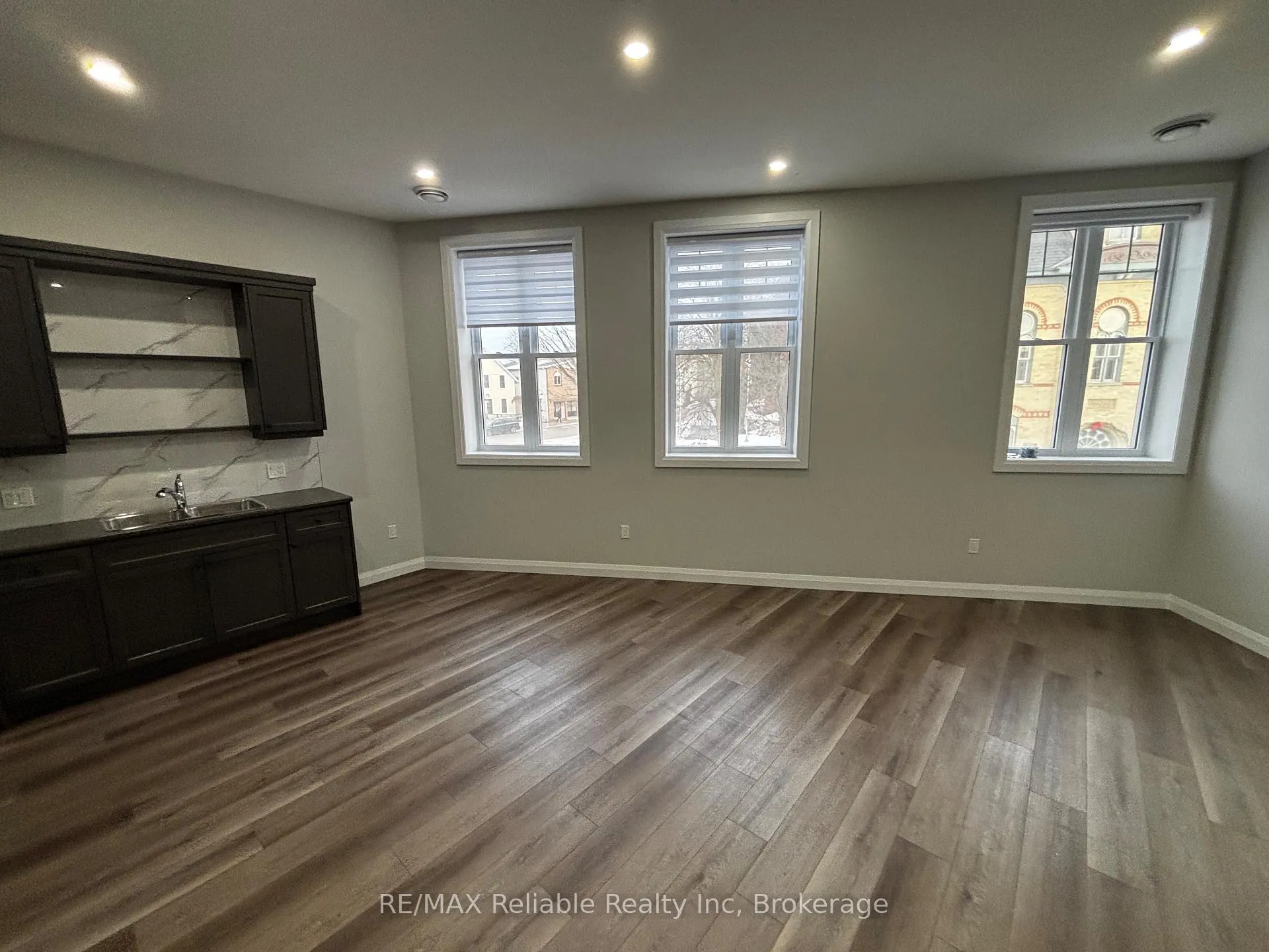 Photo 8 of Unit 201, 24 Albert Street, Central Huron, Clinton — HOMEH
