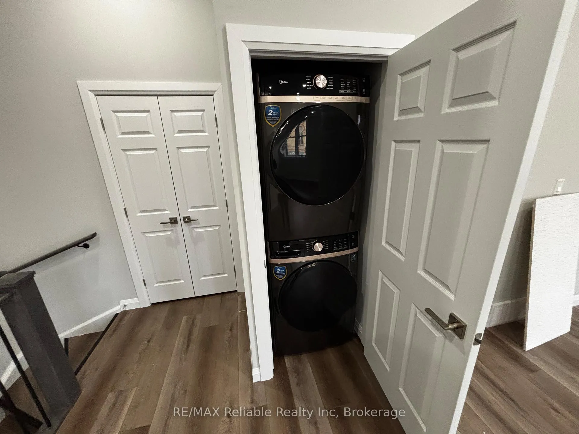 Photo 12 of Unit 201, 24 Albert Street, Central Huron, Clinton — HOMEH