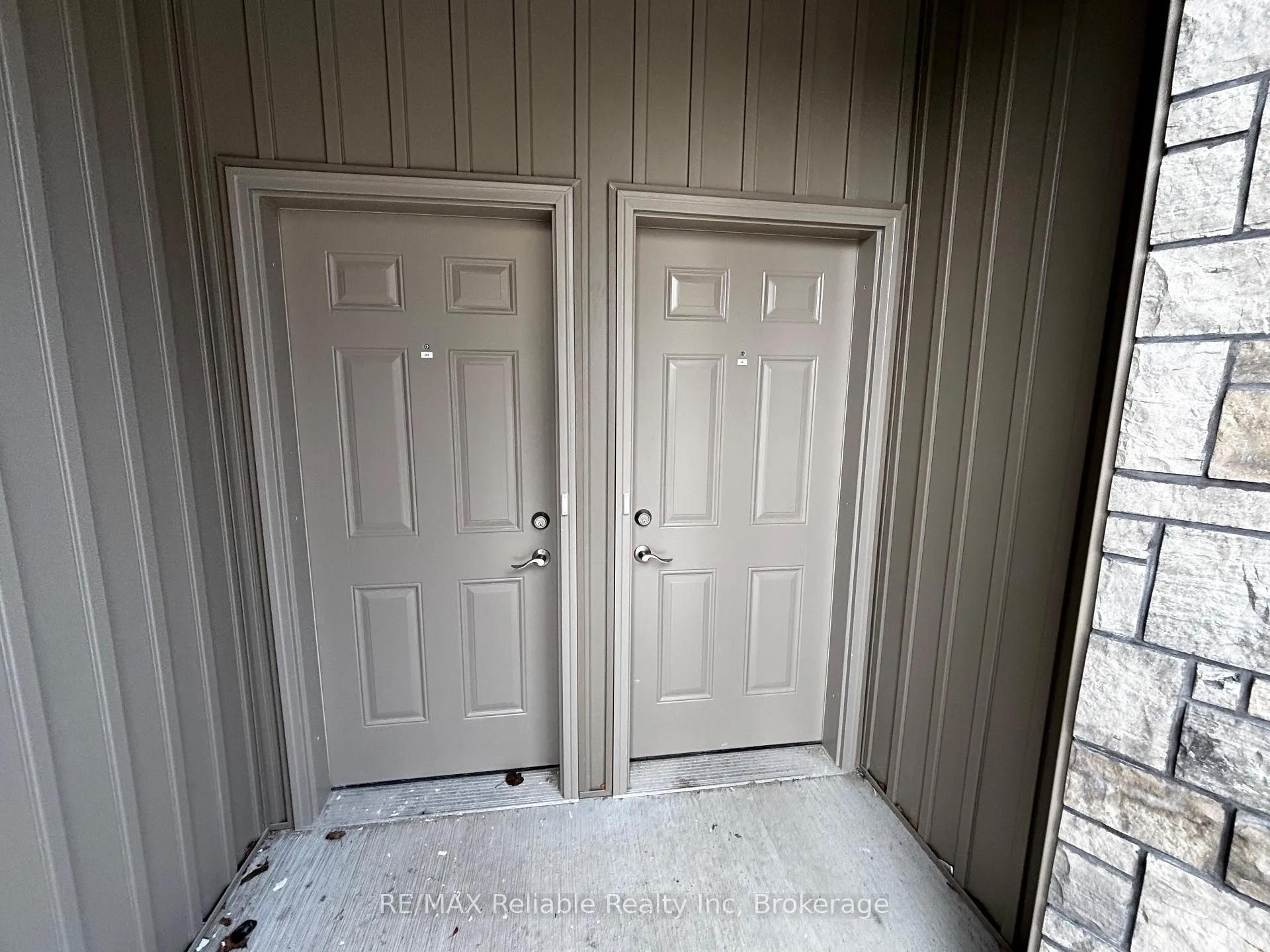 Photo 14 of Unit 201, 24 Albert Street, Central Huron, Clinton — HOMEH