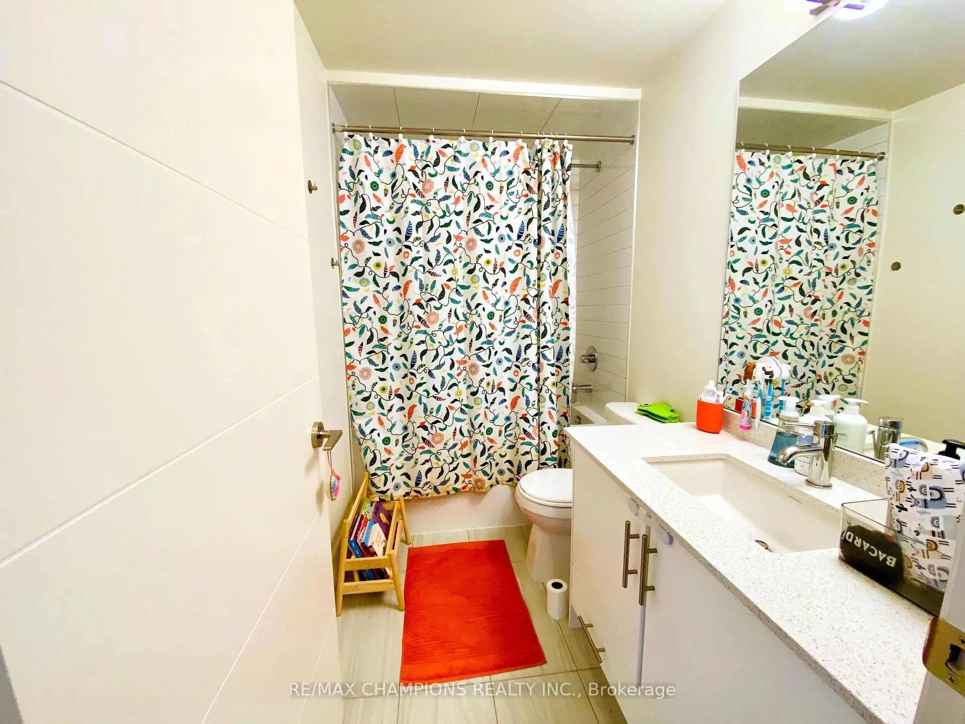 Photo 5 of Unit 523, 460 Adelaide Street E, Toronto, Moss Park — HOMEH