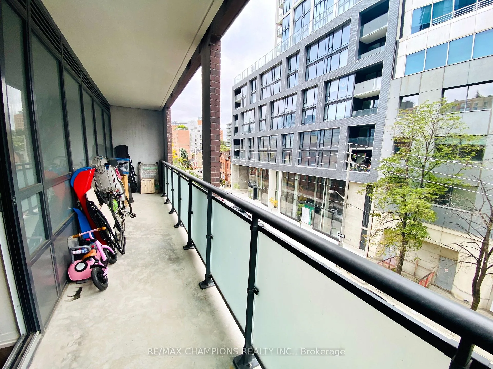 Photo 7 of Unit 523, 460 Adelaide Street E, Toronto, Moss Park — HOMEH