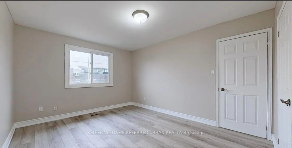 Photo 17 of 133 Manitou Crescent, Brampton, Central Park — HOMEH