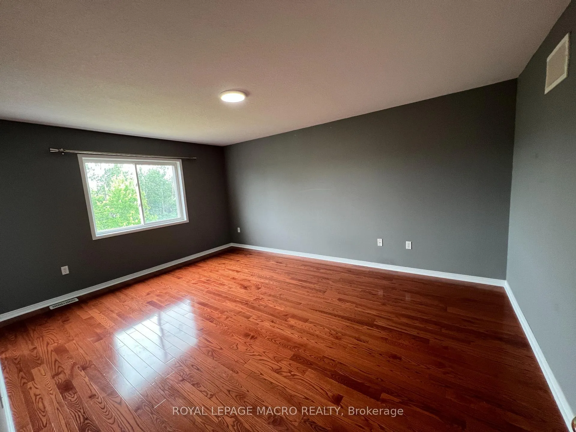 Photo 21 of 69 Bradley Avenue, Hamilton, Binbrook — HOMEH