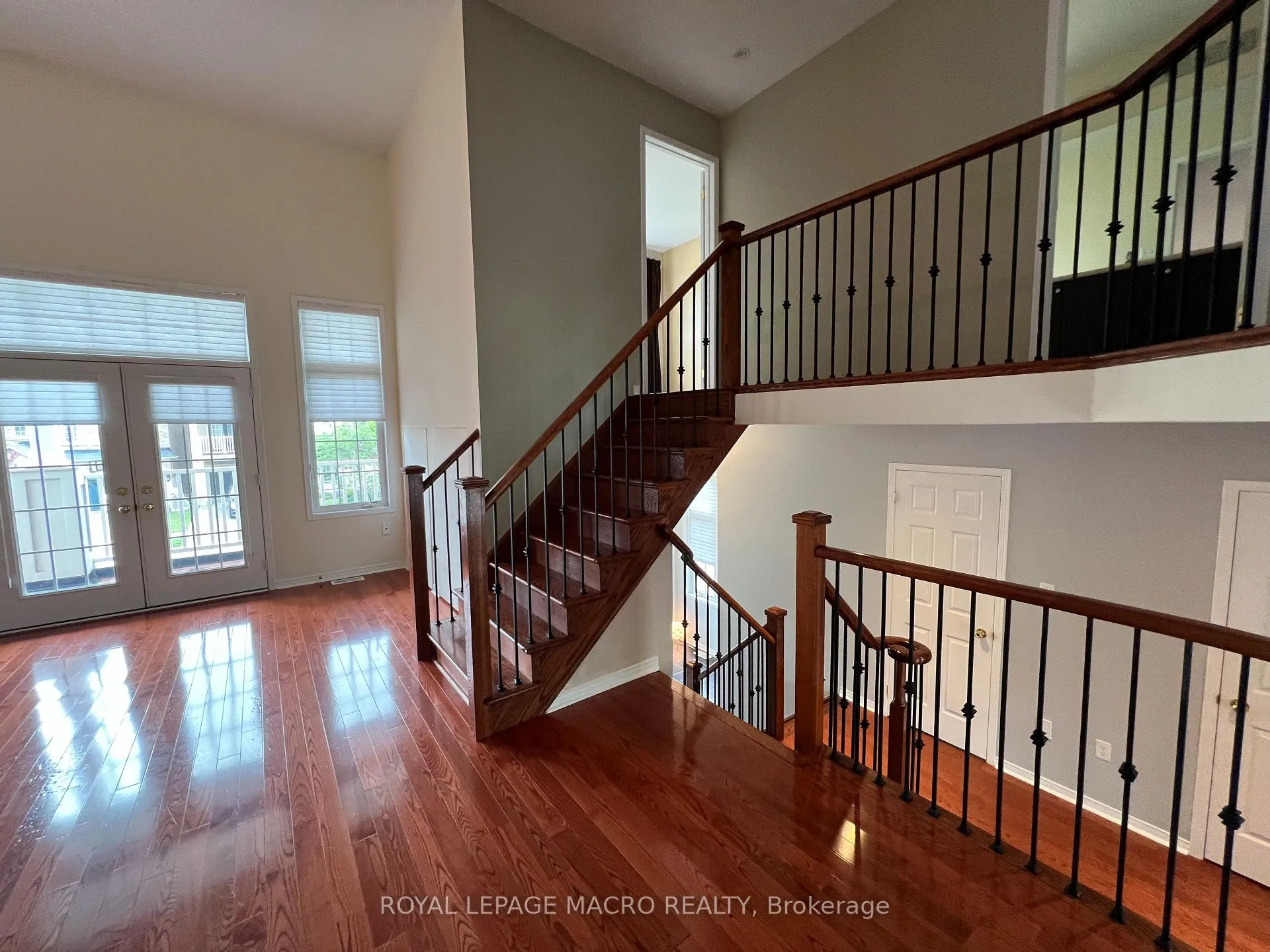 Photo 37 of 69 Bradley Avenue, Hamilton, Binbrook — HOMEH