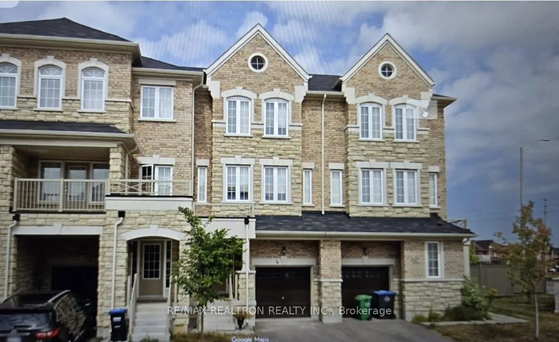 Front of 4 Sprucewood Road