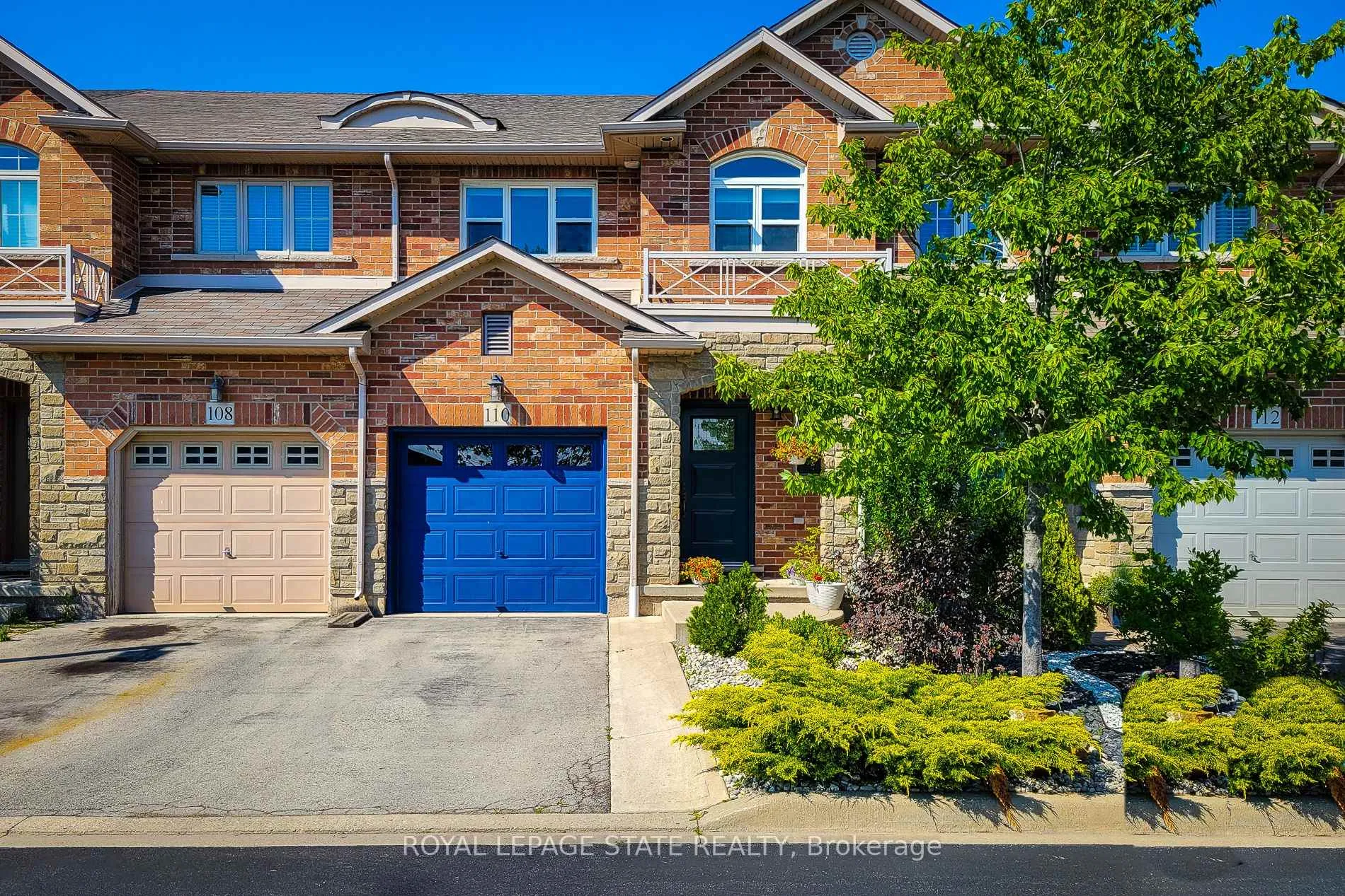 Photo 1 of 110 Marina Point Crescent, Hamilton, Winona Park — HOMEH