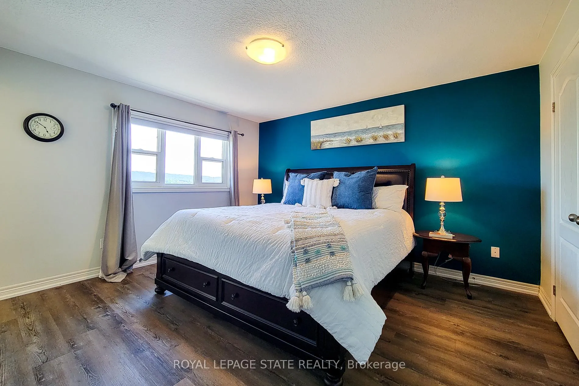 Photo 26 of 110 Marina Point Crescent, Hamilton, Winona Park — HOMEH