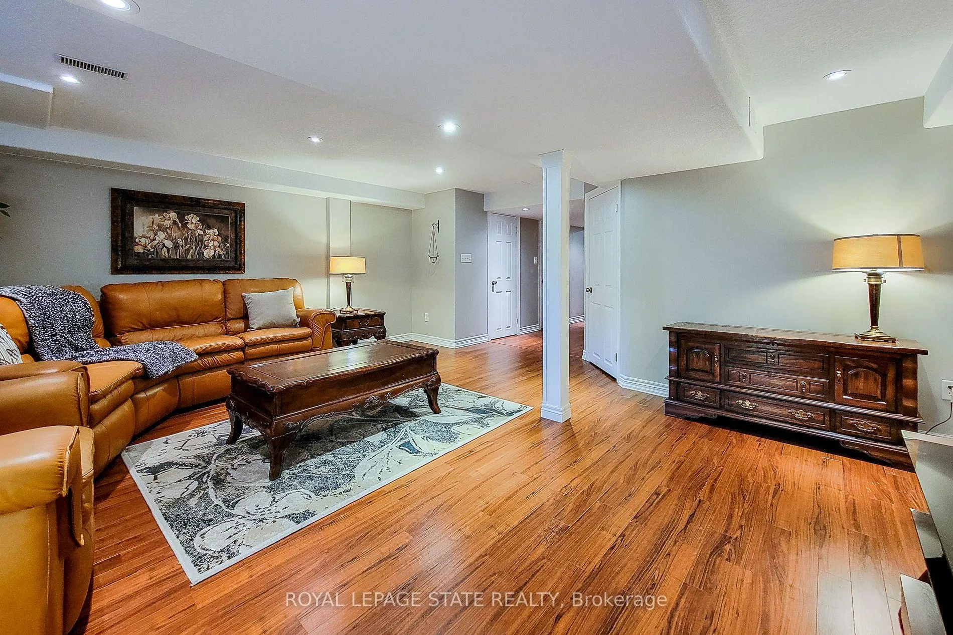 Photo 41 of 110 Marina Point Crescent, Hamilton, Winona Park — HOMEH