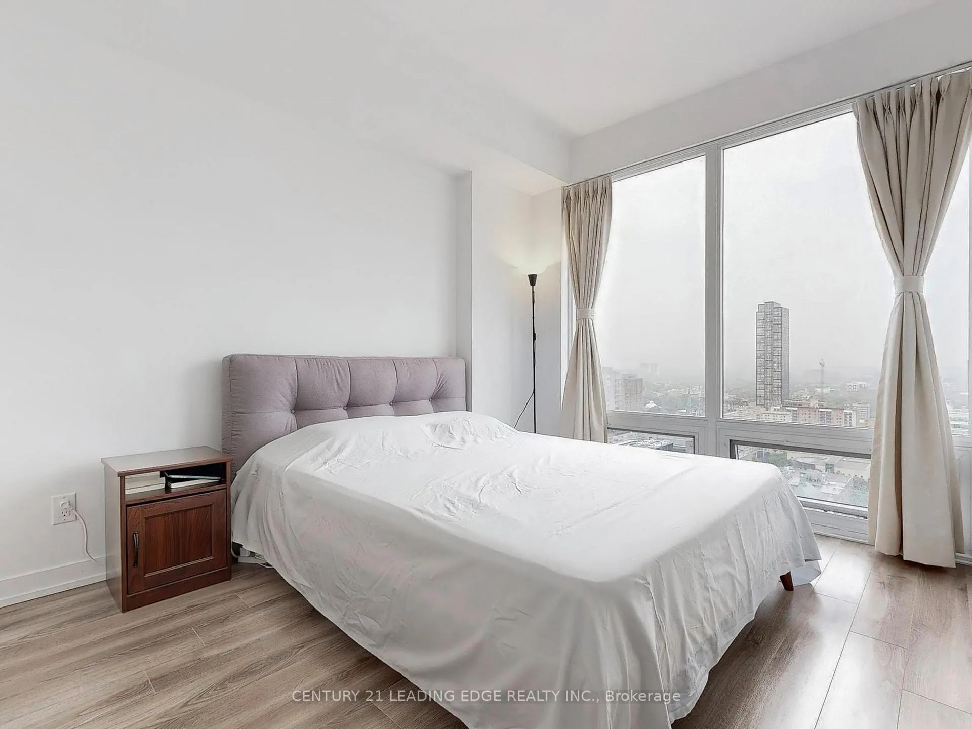 Photo 12 of Unit 2403, 20 Edward Street, Toronto, Bay Street Corridor — HOMEH