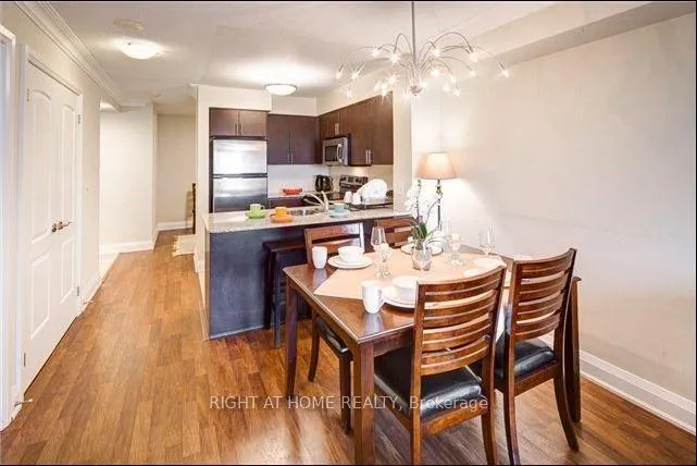 Photo 6 of Unit 1107, 30 North Park Road, Vaughan, Beverley Glen — HOMEH