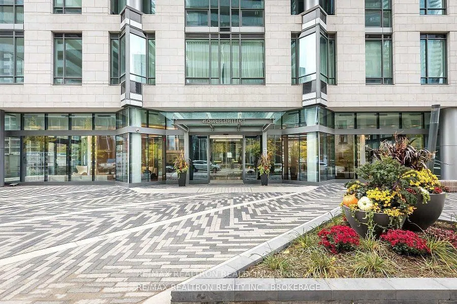 Photo 2 of Unit 2910, 45 Charles Street E, Toronto, Church-Yonge Corridor — HOMEH