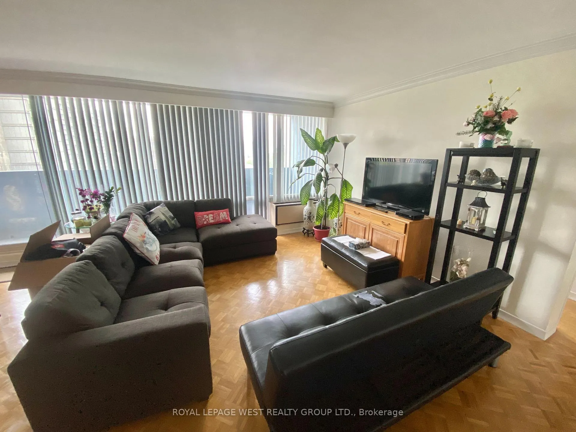 Photo 1 of Unit 608, 3555 Bathurst Street, Toronto, Bedford Park-Nortown — HOMEH