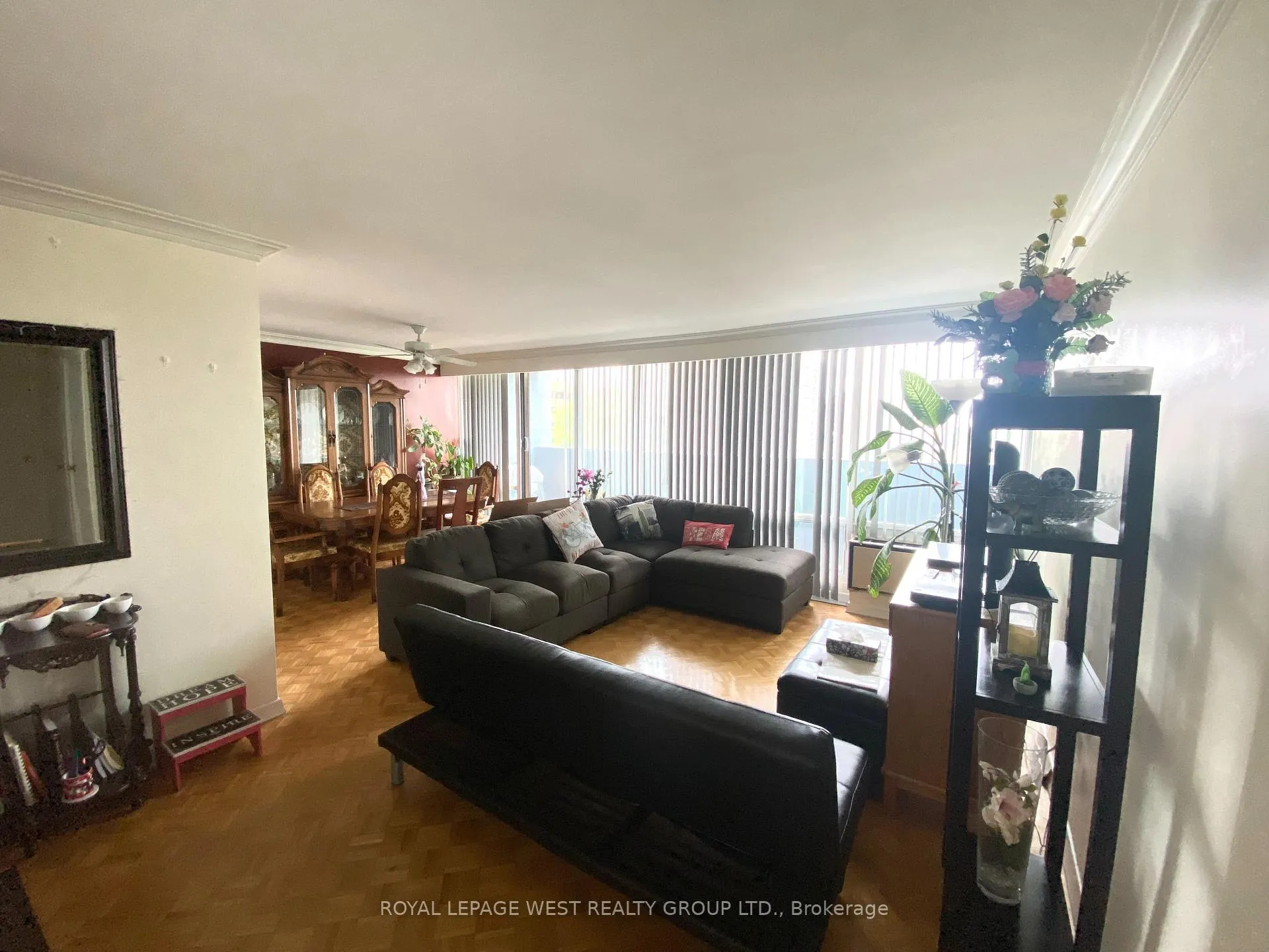 Photo 5 of Unit 608, 3555 Bathurst Street, Toronto, Bedford Park-Nortown — HOMEH