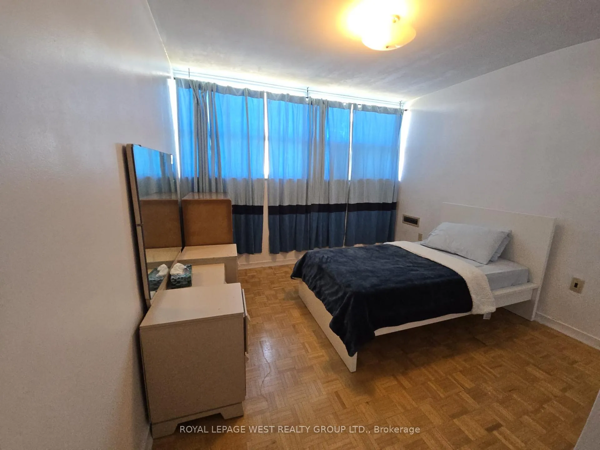 Photo 9 of Unit 608, 3555 Bathurst Street, Toronto, Bedford Park-Nortown — HOMEH